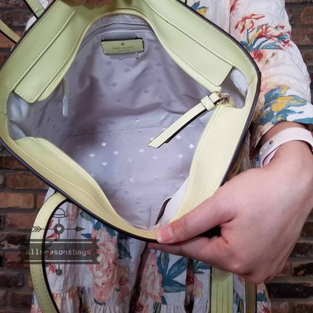 Kate Spade Garden Toss Tote Blue FLORAL Yellow - Picture 2 of 6